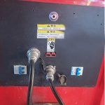 How do Anderson plug terminals and wires connect?